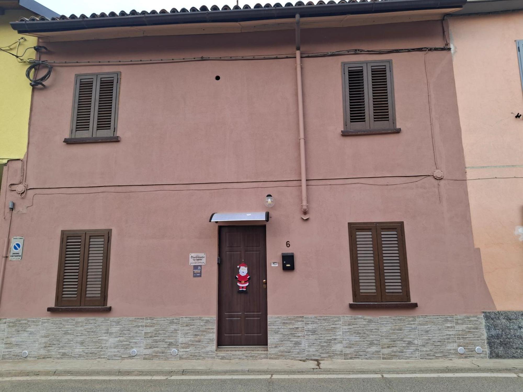 B&B " La Casetta " Vernate Luaran gambar